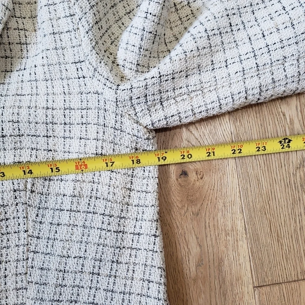 Cresent Cream and Black Tweed Blazer size Small - Picture 4 of 9
